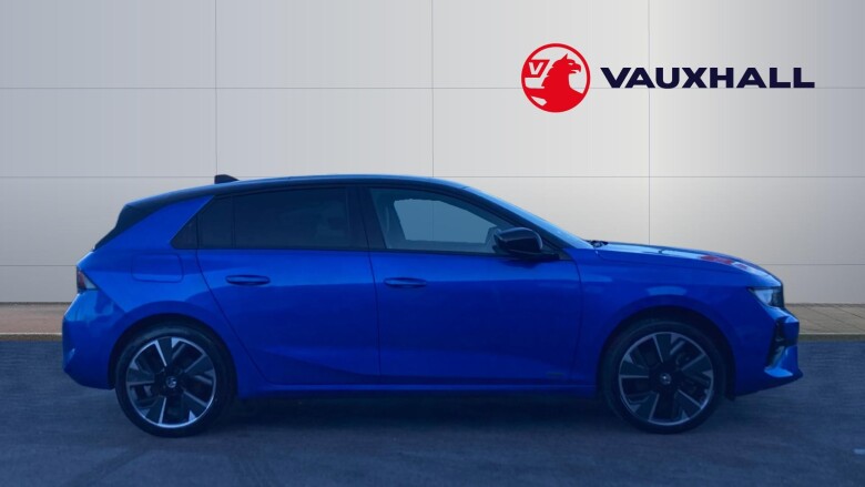 Vauxhall Astra 115kW Ultimate 54kWh 5dr Auto Electric Hatchback